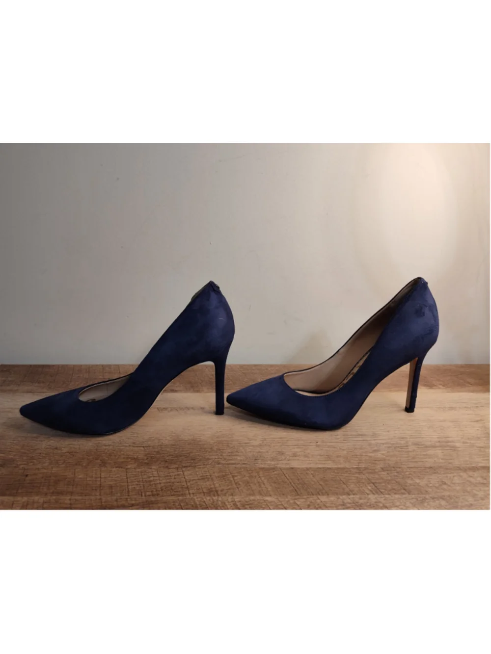 Women's Sam Edelman Blue Suede Heels Size 7.5